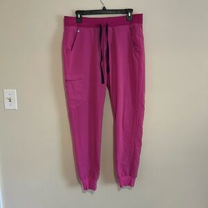 Figs Fuchsia Pink Joggers size M